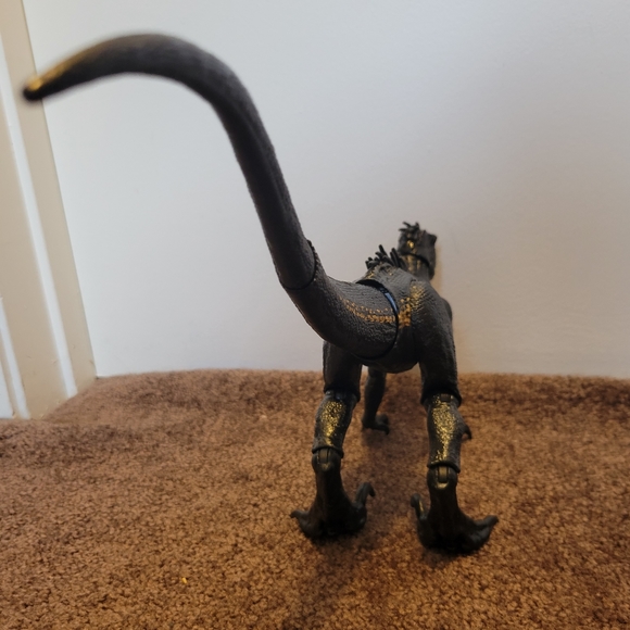 Jurassic World Indoraptor Super Posable 2017 Mattel Dinosaur Toy Action Figure - Picture 6 of 6